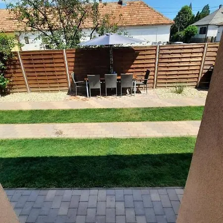 Nemeth アパート *